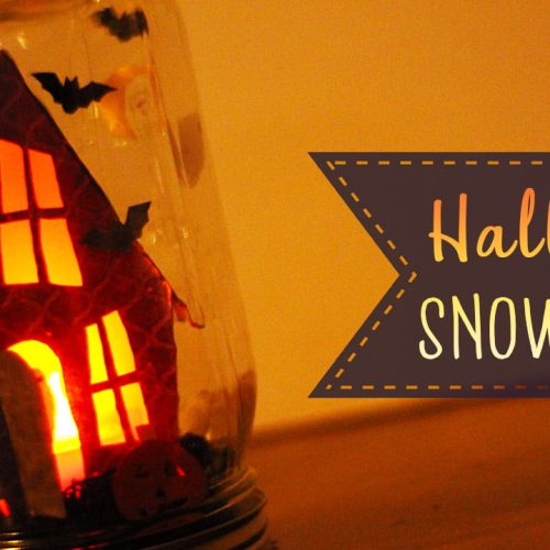 Haunted House Halloween Snow Globe